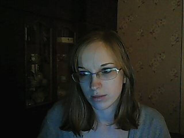 Lähettää kuvakaappauksia Angelpussy1