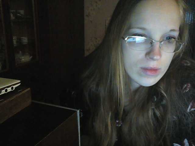 Lähettää kuvakaappauksia Angelpussy1