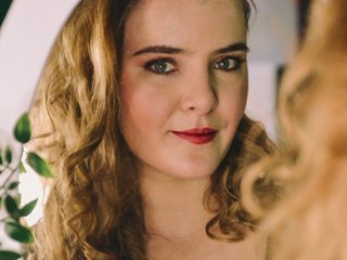 Eroottinen videokeskustelu AngelRouje