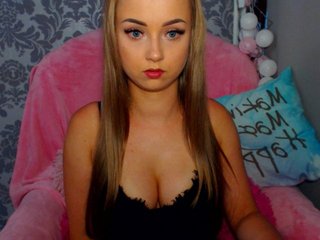 Kuvat AngelSue 10- stanup, 20-show ass, 25-show ass and spank it, 30-add friends, 50- boobs in bra, tip me!
