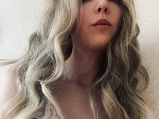 Eroottinen videokeskustelu Anna-Mariaa