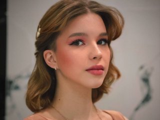 Eroottinen videokeskustelu AnnaElfie