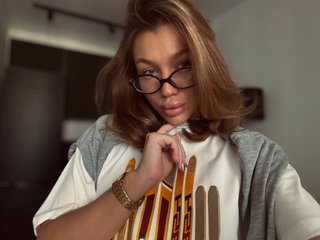 Eroottinen videokeskustelu AnnaRalphs