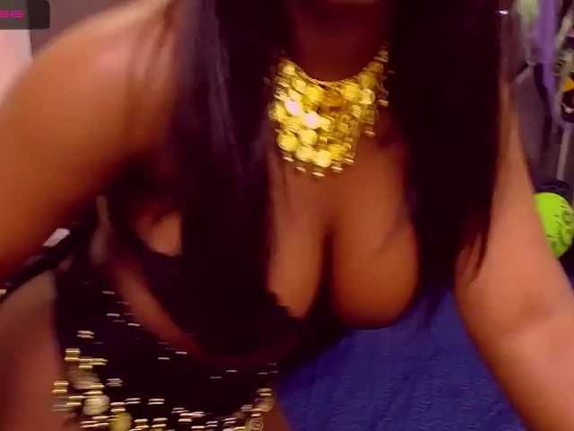 Lähettää kuvakaappauksia AnneBullock