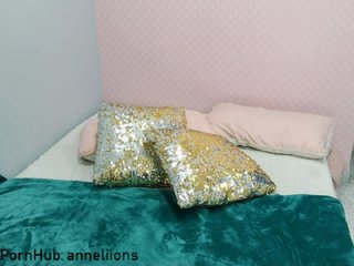 Kuvat anneliions TODAY OIL SHOW!! VIBRATE WITH ME!, MAKE ME HAPPY AND FUCK ME HARD!!