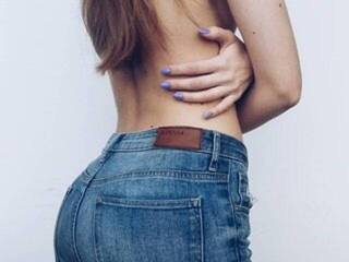 Eroottinen videokeskustelu AnnushB