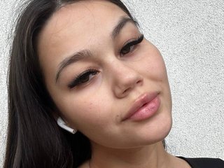 Eroottinen videokeskustelu AnuricBriny