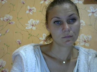 Lähettää kuvakaappauksia anushka24