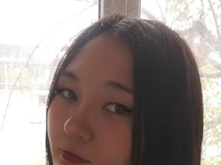 Eroottinen videokeskustelu UrSweetieLeigh