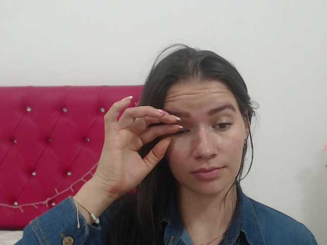 Lähettää kuvakaappauksia araviolet