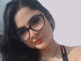 Eroottinen videokeskustelu Ariel-Campbell