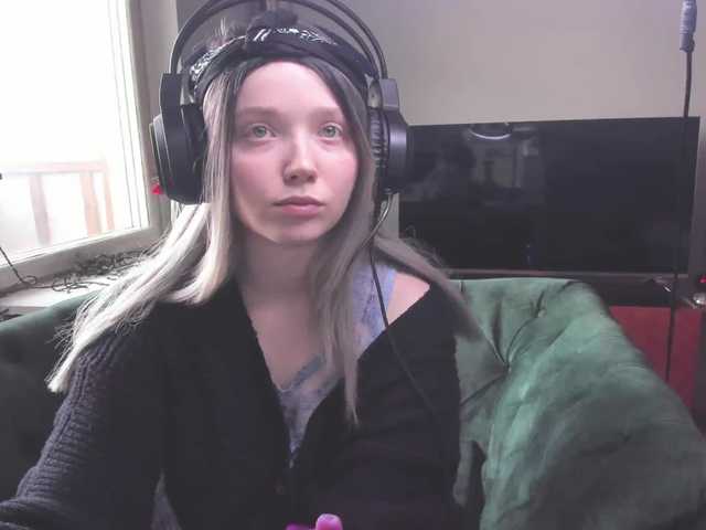 Lähettää kuvakaappauksia Baby-baby_