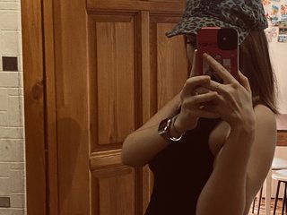 Eroottinen videokeskustelu Ariel05