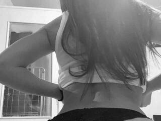 Eroottinen videokeskustelu Ariel609