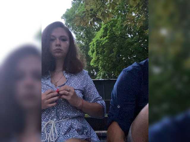 Lähettää kuvakaappauksia AshleyAlex21