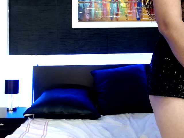 Kuvat Ashleyclarke my boyfriend is not at home, quick! come and fuck me! ♥ //at goal: fingering// every 20 tkns 3 hard spanks// ♥