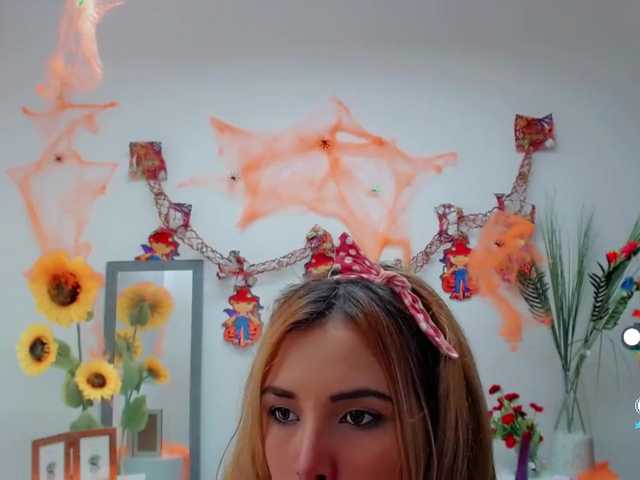 Kuvat Ashlie-- Welcome to my room // Happy Halloween // What do you expect to have fun with me? // Goal: AnalShow 857 //