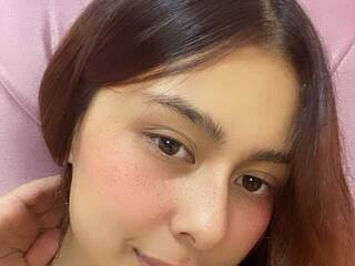 Eroottinen videokeskustelu ashlie-evanss