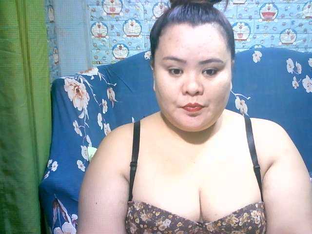 Kuvat Asianlyn welcome to my room : try me worth every cent's :) #bigboobs #bigass #pinay #bbw