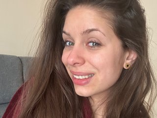 Eroottinen videokeskustelu AsterCrystalm