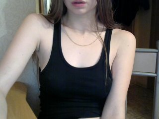Lähettää kuvakaappauksia ASupergirl