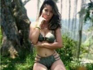 Eroottinen videokeskustelu AsweetHellen