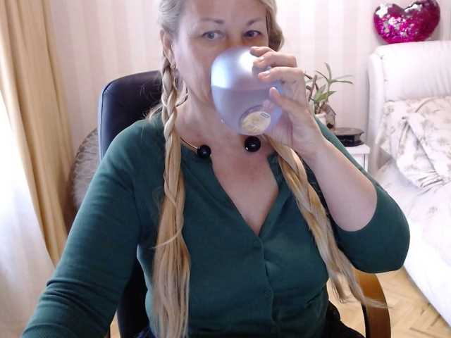 Lähettää kuvakaappauksia AuraKISS