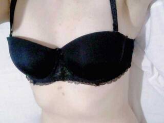 Eroottinen videokeskustelu AshleyStar99