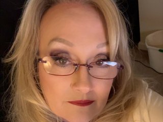 Eroottinen videokeskustelu Ava6j74