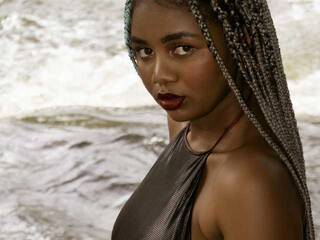 Eroottinen videokeskustelu AvaVernacci