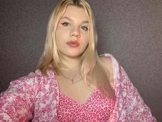 Eroottinen videokeskustelu Aveblonde