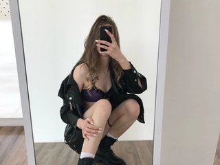 Eroottinen videokeskustelu AveryLove