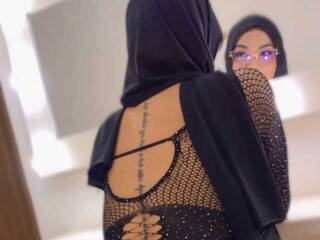 Eroottinen videokeskustelu aziiza-56