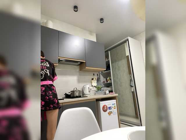 Lähettää kuvakaappauksia Baby-Tisha