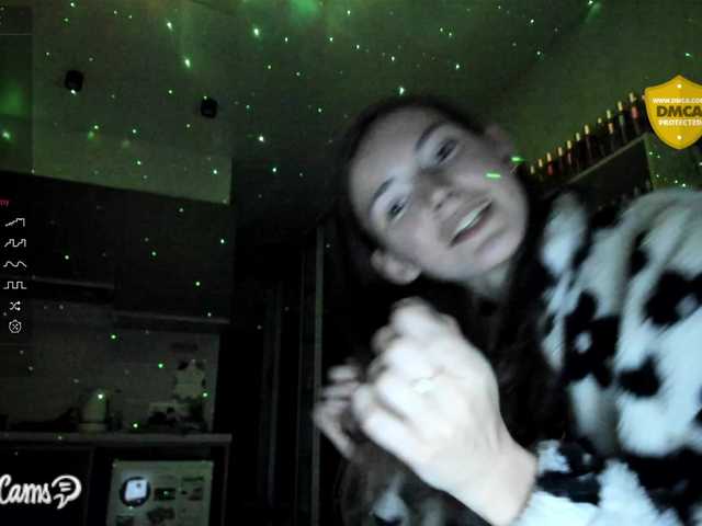 Lähettää kuvakaappauksia Baby-Tisha