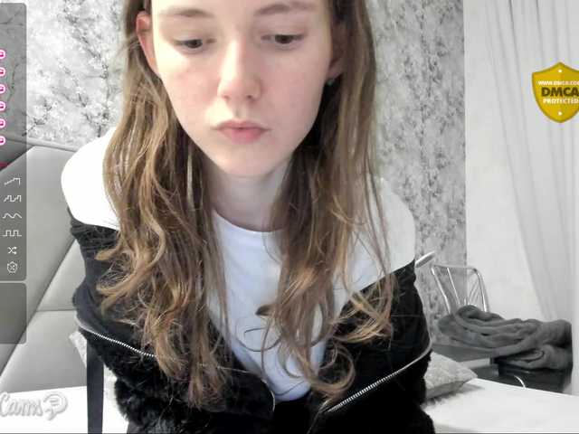 Lähettää kuvakaappauksia Baby-Tisha