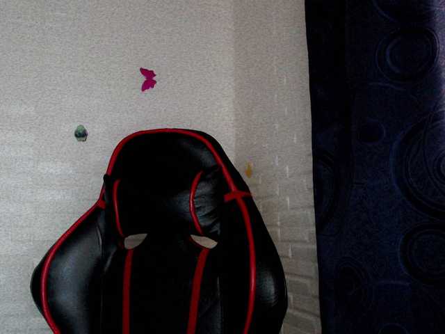 Lähettää kuvakaappauksia BabyAsianX0