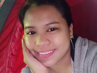 Eroottinen videokeskustelu BabyBrie