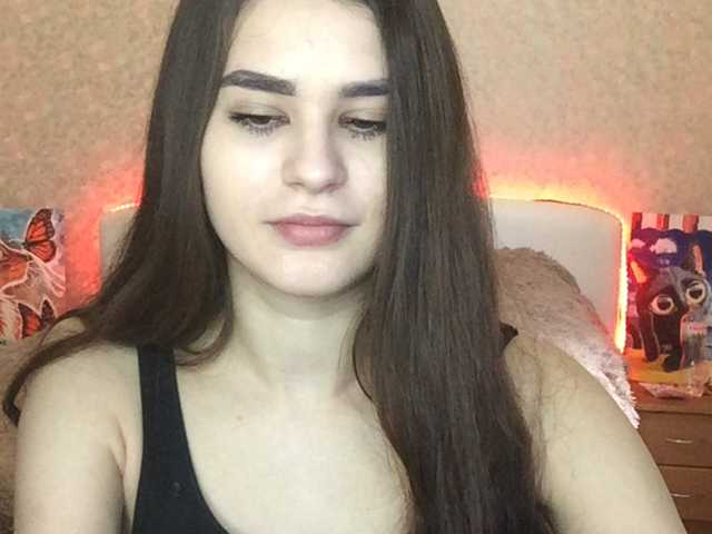 Kuvat SweetVendy Hi) I'm Eva) Oil ass show - Goal - 1000 Collected by 120 Other shows in group and full private. Instagram - lolly_lipses!
