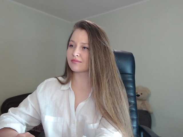 Lähettää kuvakaappauksia _YoungGirl_