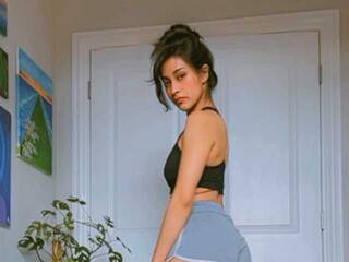 Eroottinen videokeskustelu Bambixo