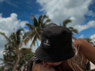 Eroottinen videokeskustelu TheBerryQueen