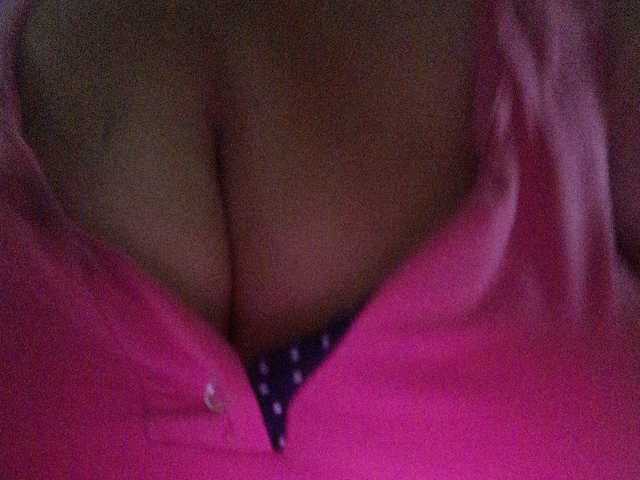 Lähettää kuvakaappauksia BBWsexiri77