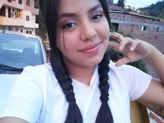 Eroottinen videokeskustelu BelindaBecker