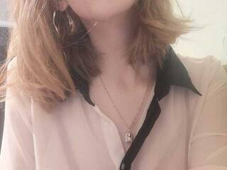 Eroottinen videokeskustelu Bella-555