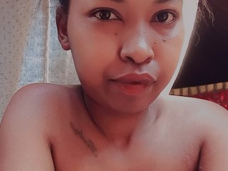 Eroottinen videokeskustelu bellahxo