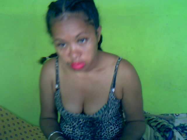 Lähettää kuvakaappauksia belle-fleure