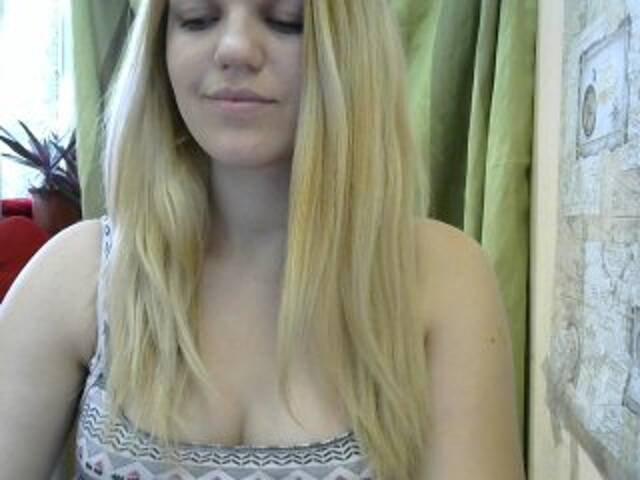 Lähettää kuvakaappauksia BellyBella