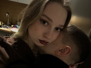 Eroottinen videokeskustelu TheNewDelizia