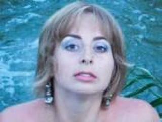 Eroottinen videokeskustelu bessania